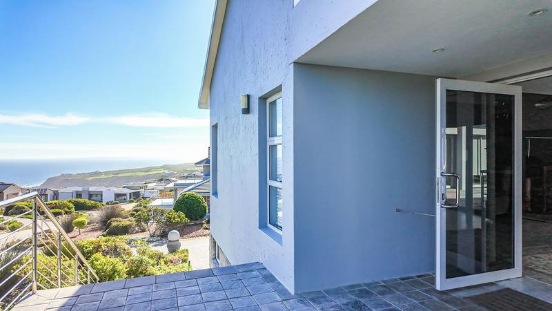 4 Bedroom Property for Sale in Pinnacle Point Golf Estate Western Cape